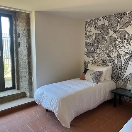 Quarto em Acomodações Particulares Elia Seixas (Caminha)